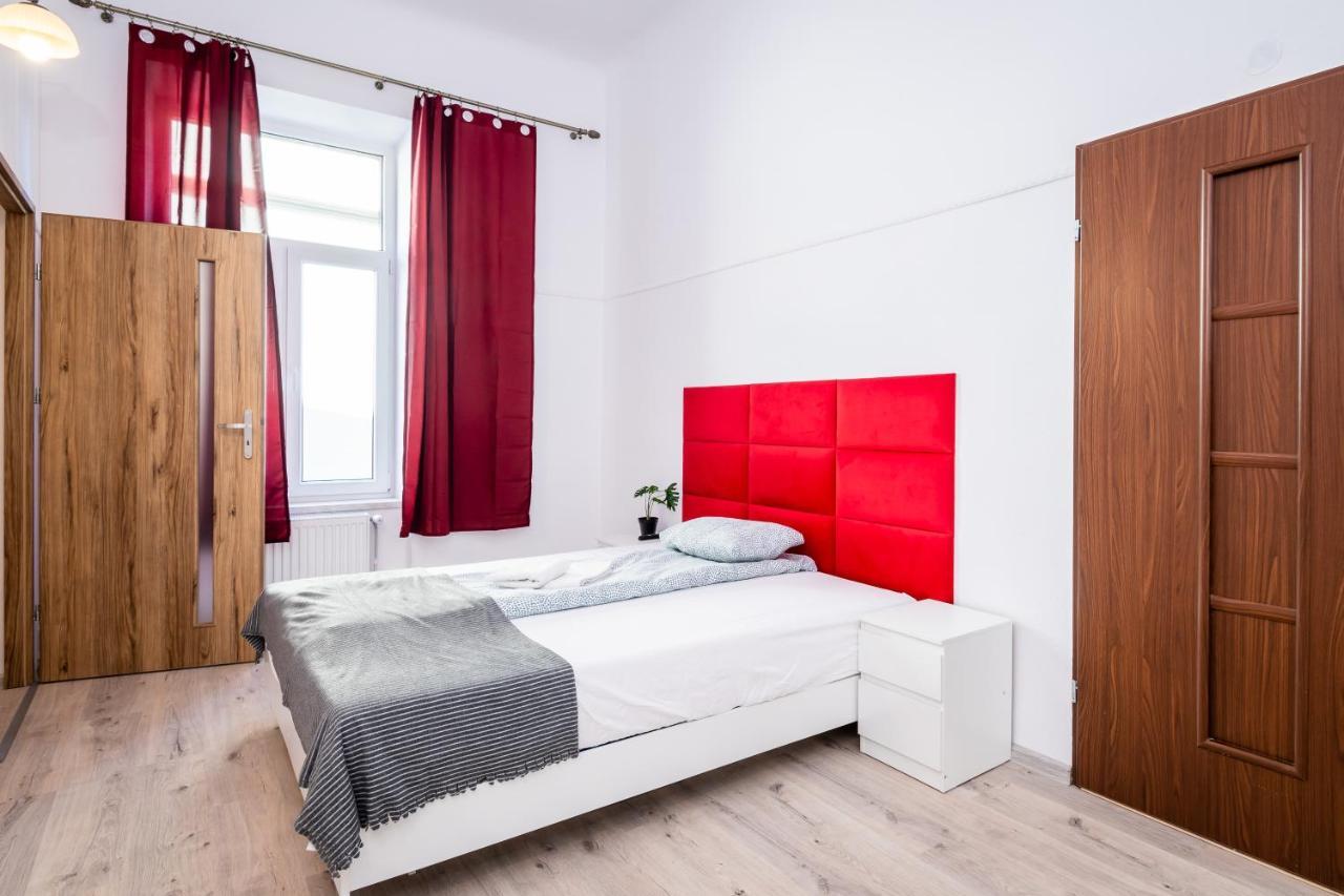 Jm Rooms Lubicz II Краков Экстерьер фото