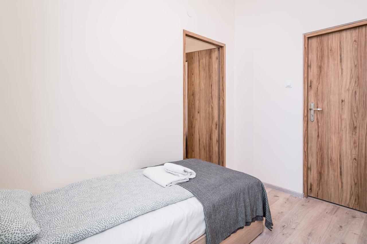 Jm Rooms Lubicz II Краков Экстерьер фото